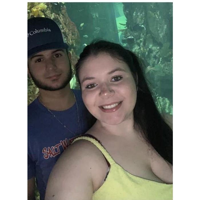 This picture was taken when we visited the Galveston aquarium in Moody Gardens.