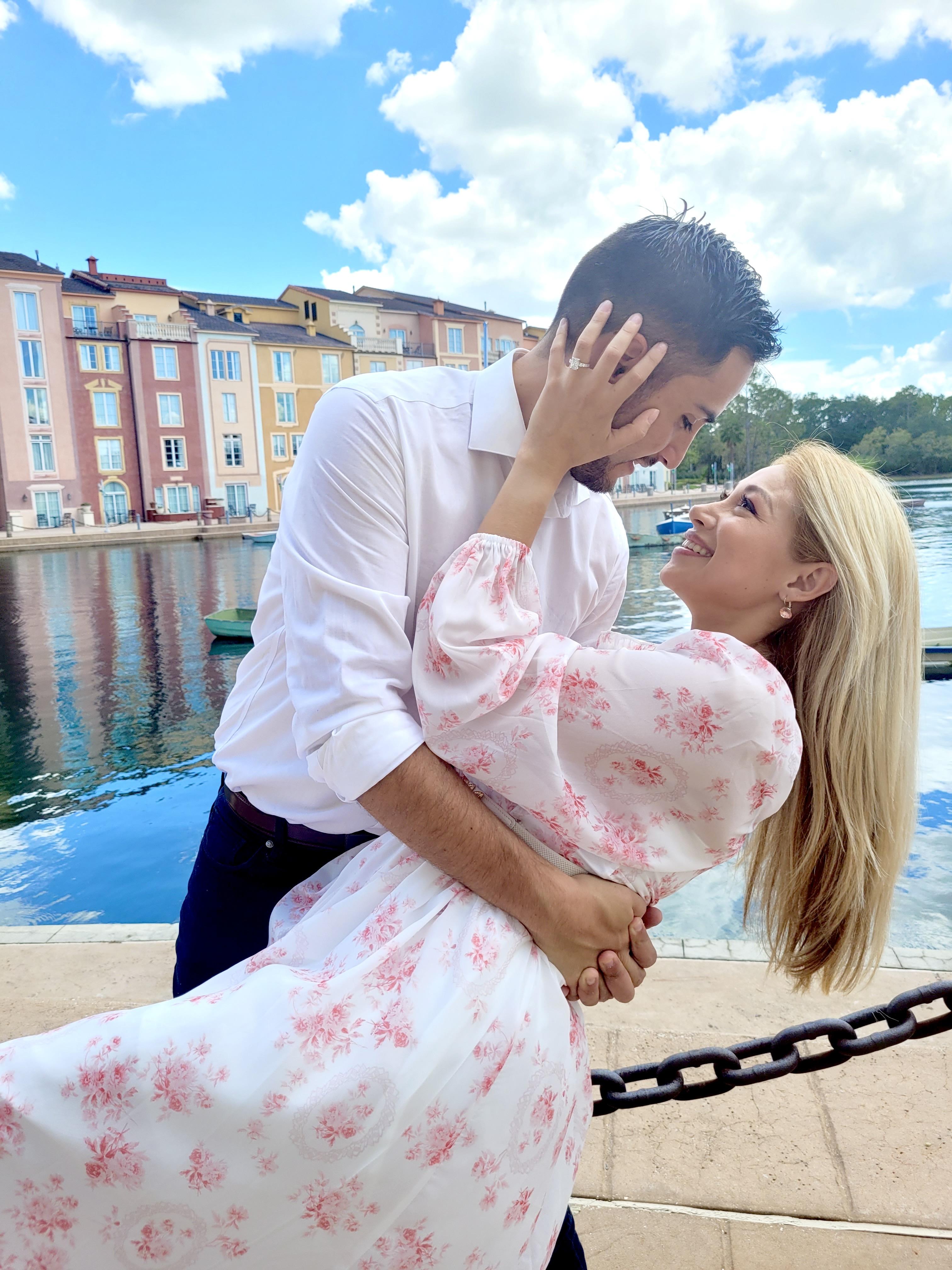 The Wedding Website of Santiago Umbarila and Valeria Herrera