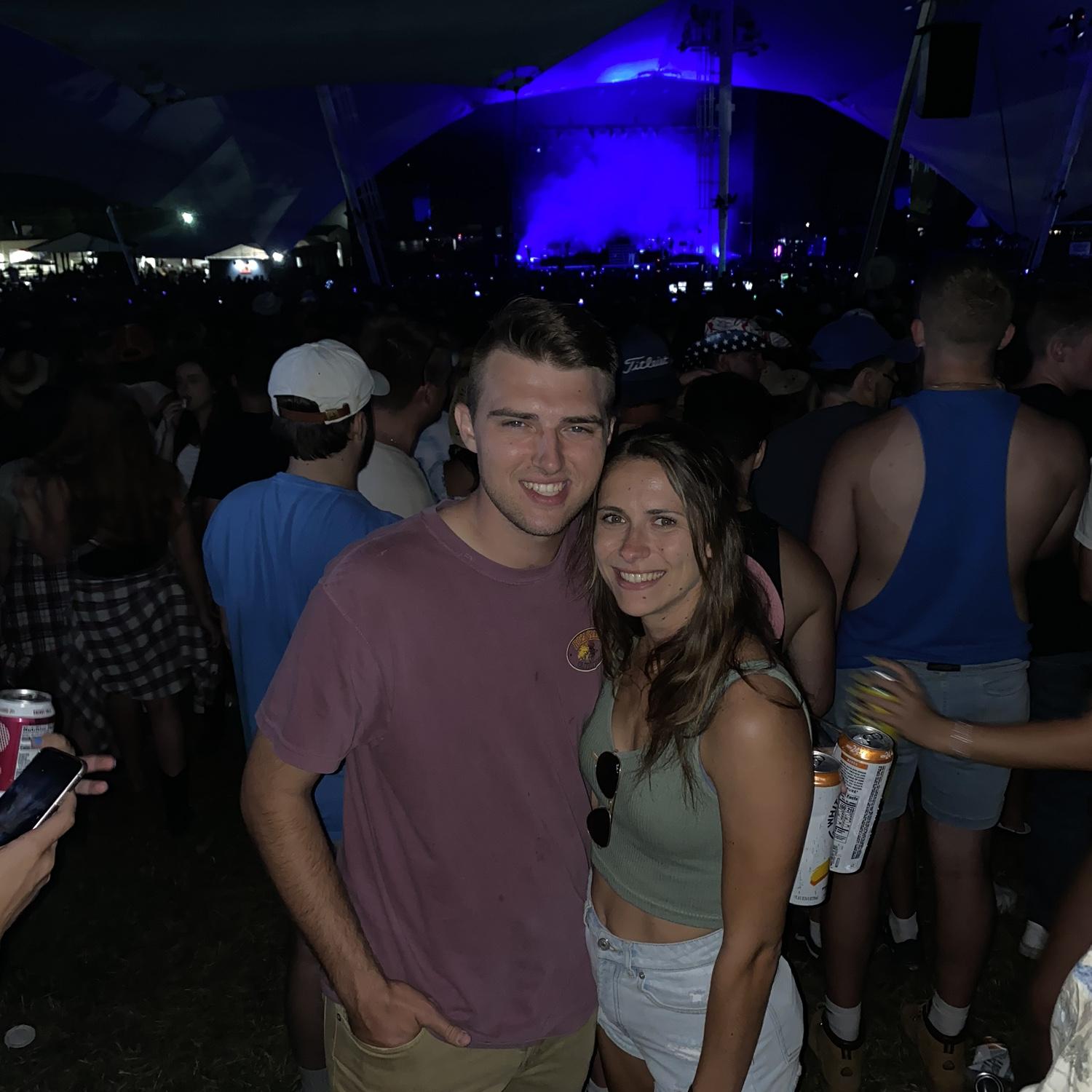 This was a week of firsts... Kailyn's first trip to Buffalo & our first concert together (Thomas Rhett!!)