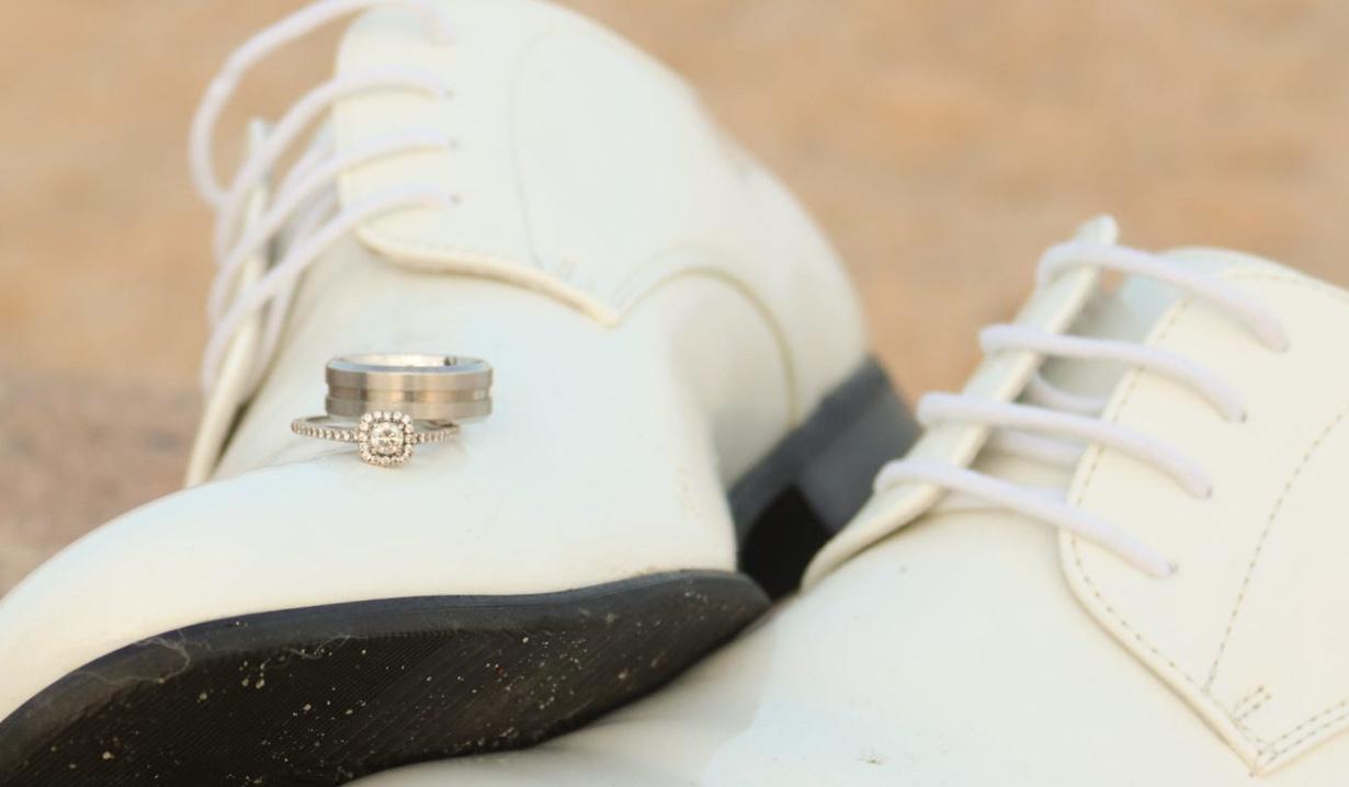 The Wedding Website of Ashlee Wallin and Frankie Goodman