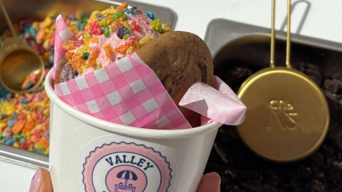 Valley Snacks | Wedding Caterers | Cost, Reviews & Photos | Zola