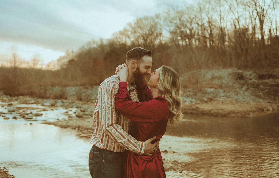 The Wedding Website of london cariani and hunter crosby