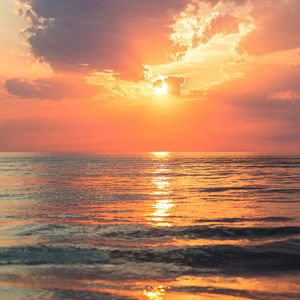 Hawaiian Sunset Cruise