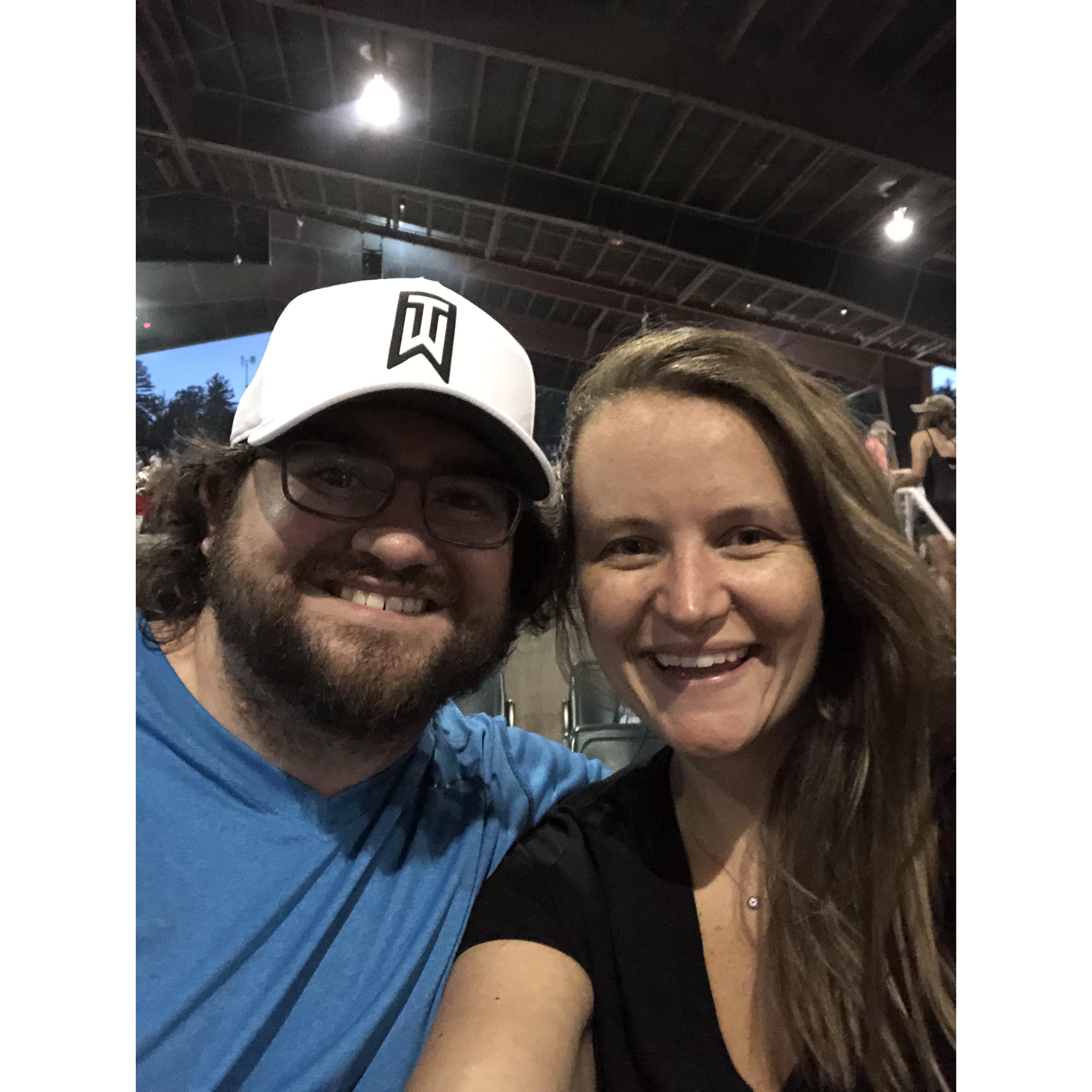 Barenaked Ladies and Hootie & The Blowfish