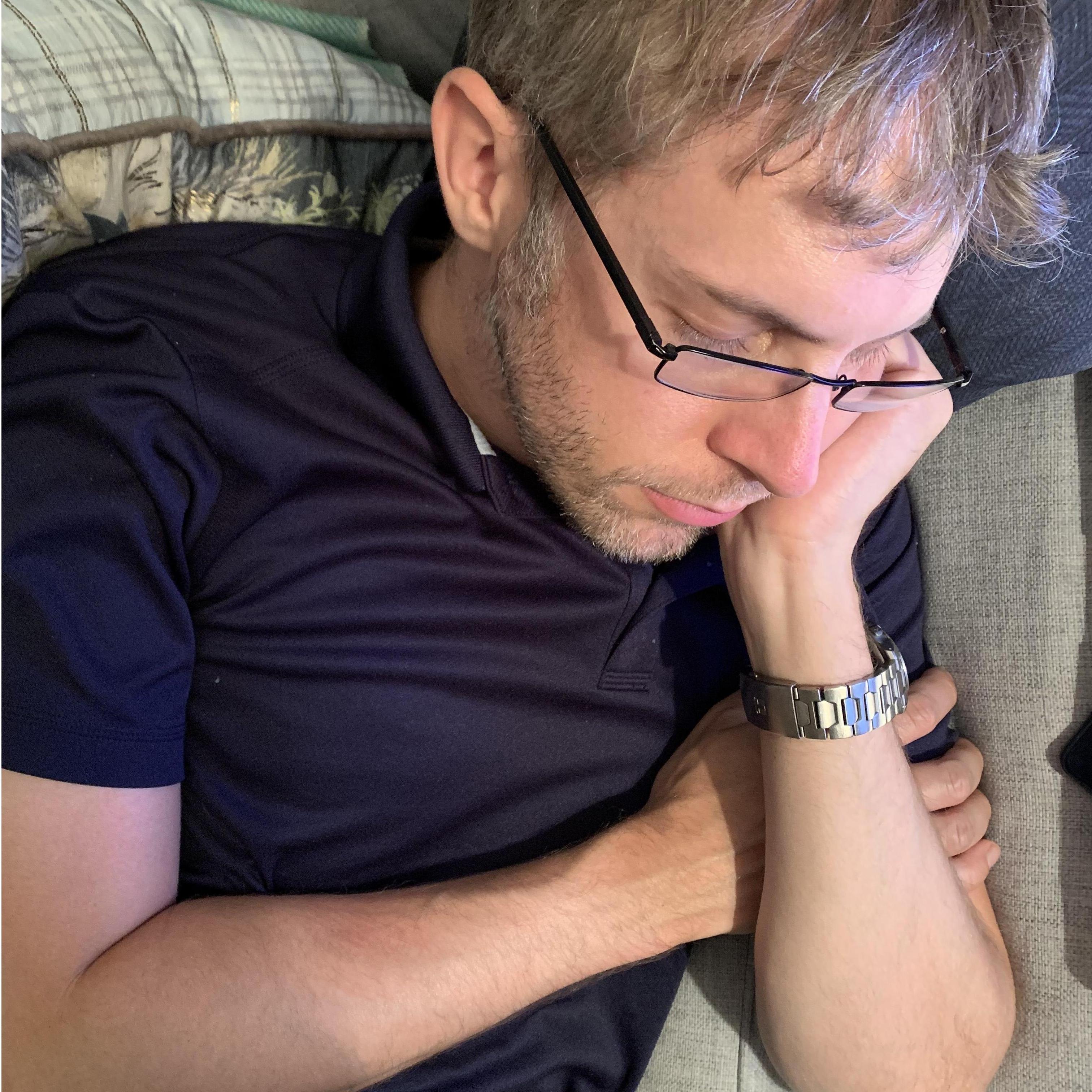 More proof of Kelly's midday napping skills.