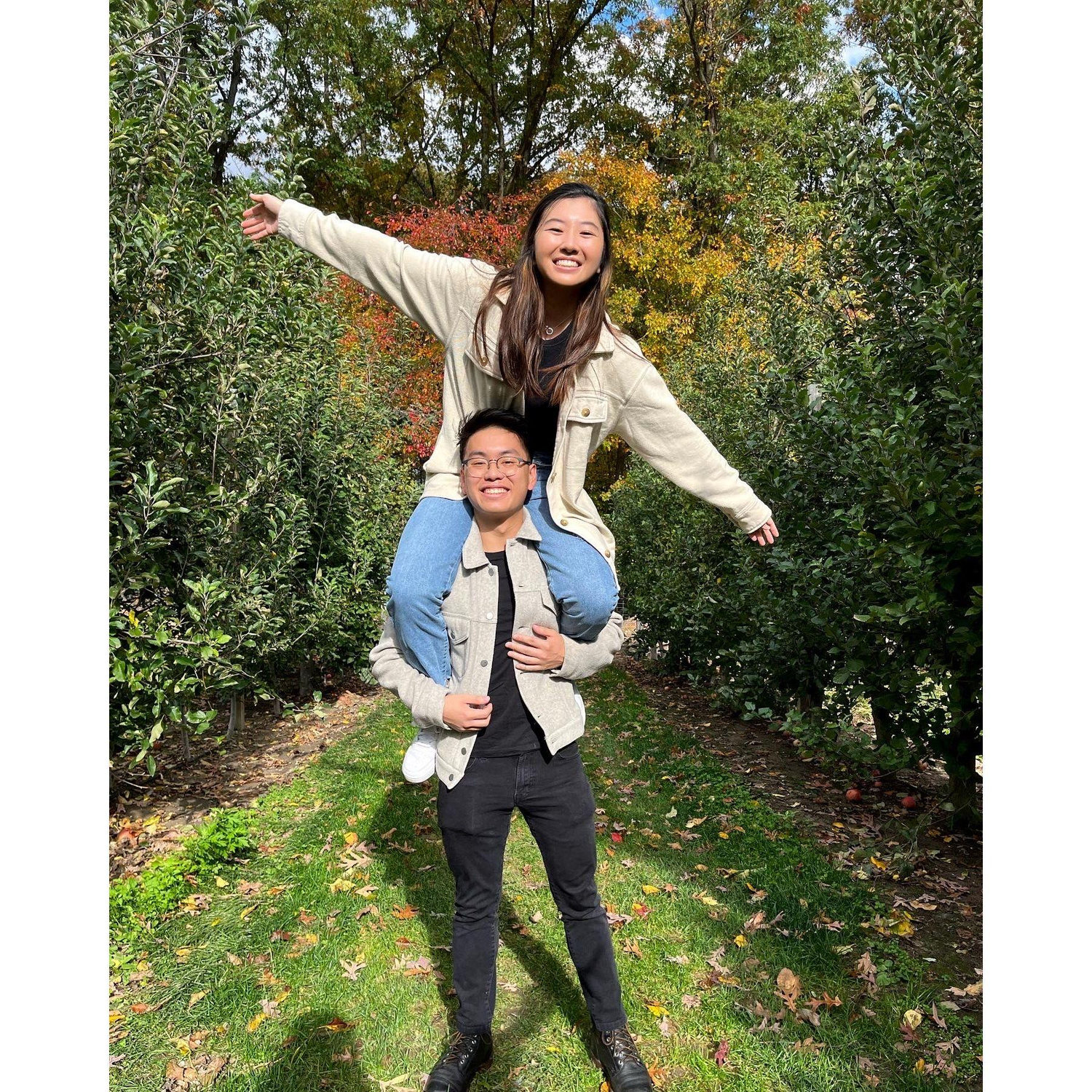 OCTOBER 2021 - Went apple picking together
