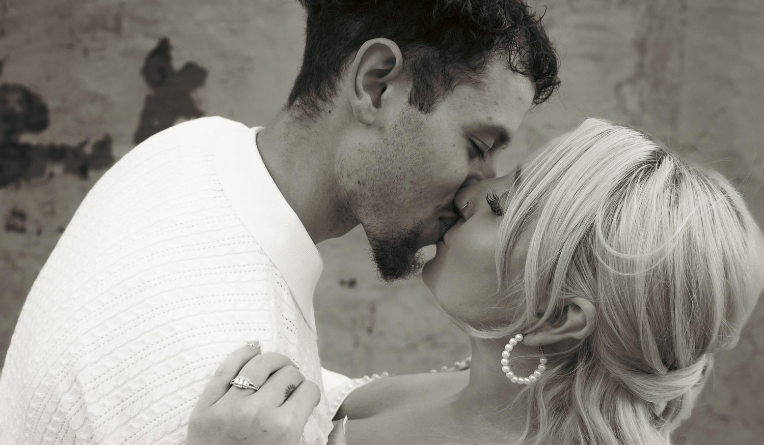 The Wedding Website of Emma Kohn and Darius Eddins