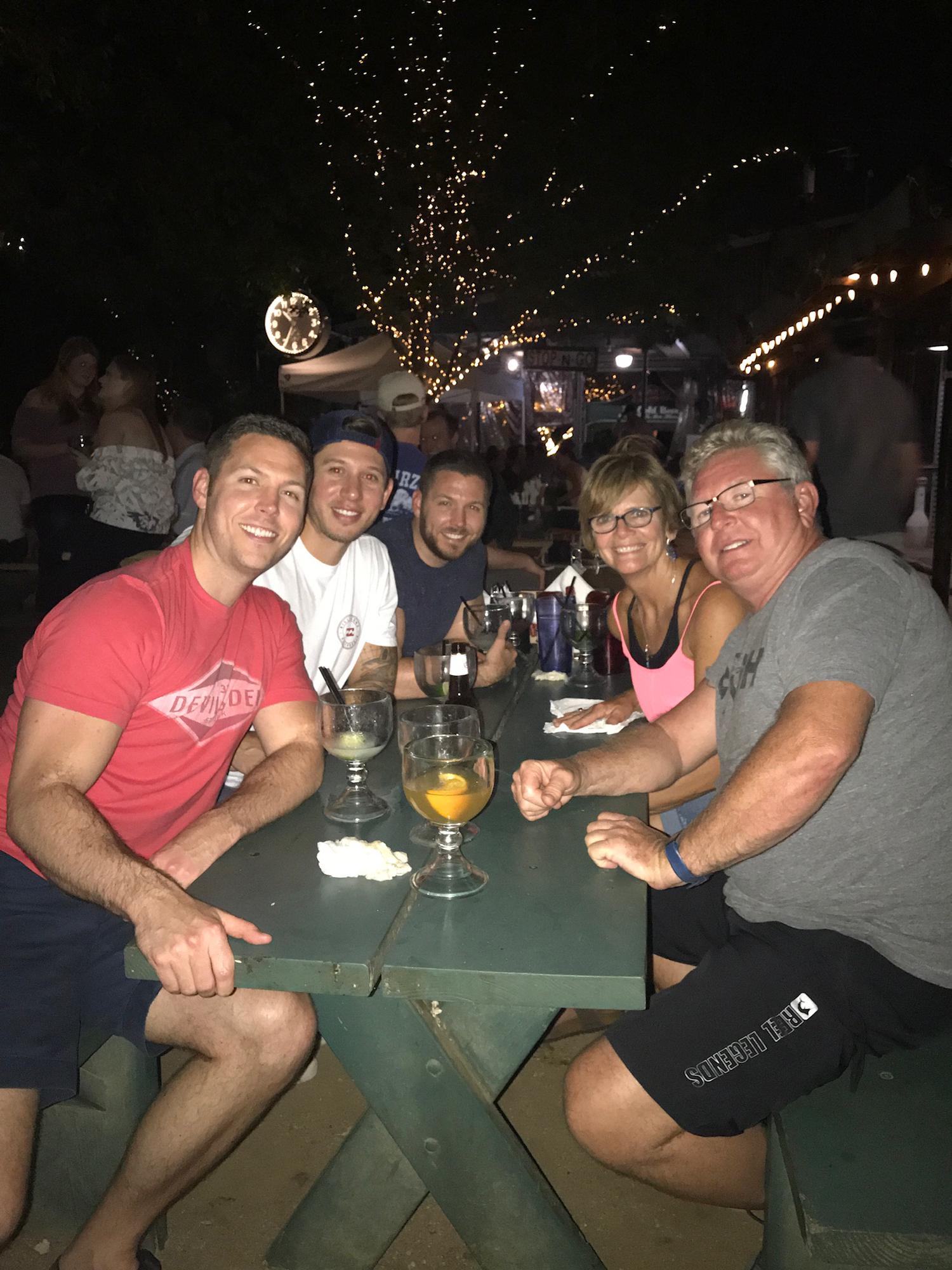 Eric's family visits Dallas