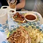 Lic's Deli & Ice Cream