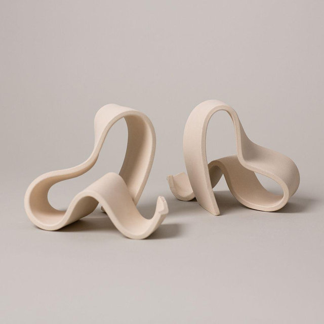Fettu Bookends, Bone