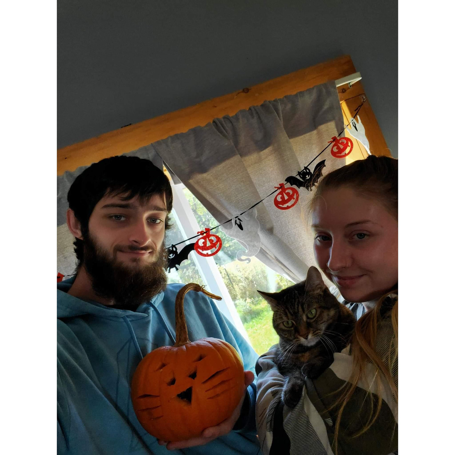 Kiwi got her own Rulf's pumpkin too!