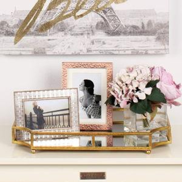 Kate and Laurel Ciel Metal Mirrored Ornate Scalloped Decorative Tray, Gold