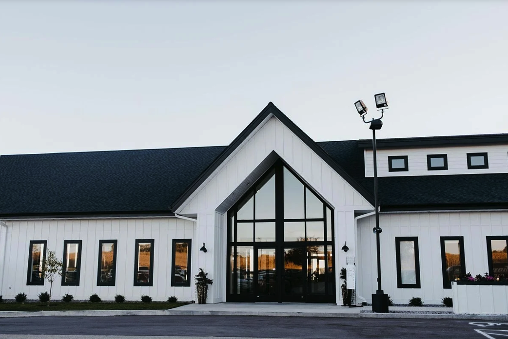 The Wedding Website of Emily Manning and Cole Onken
