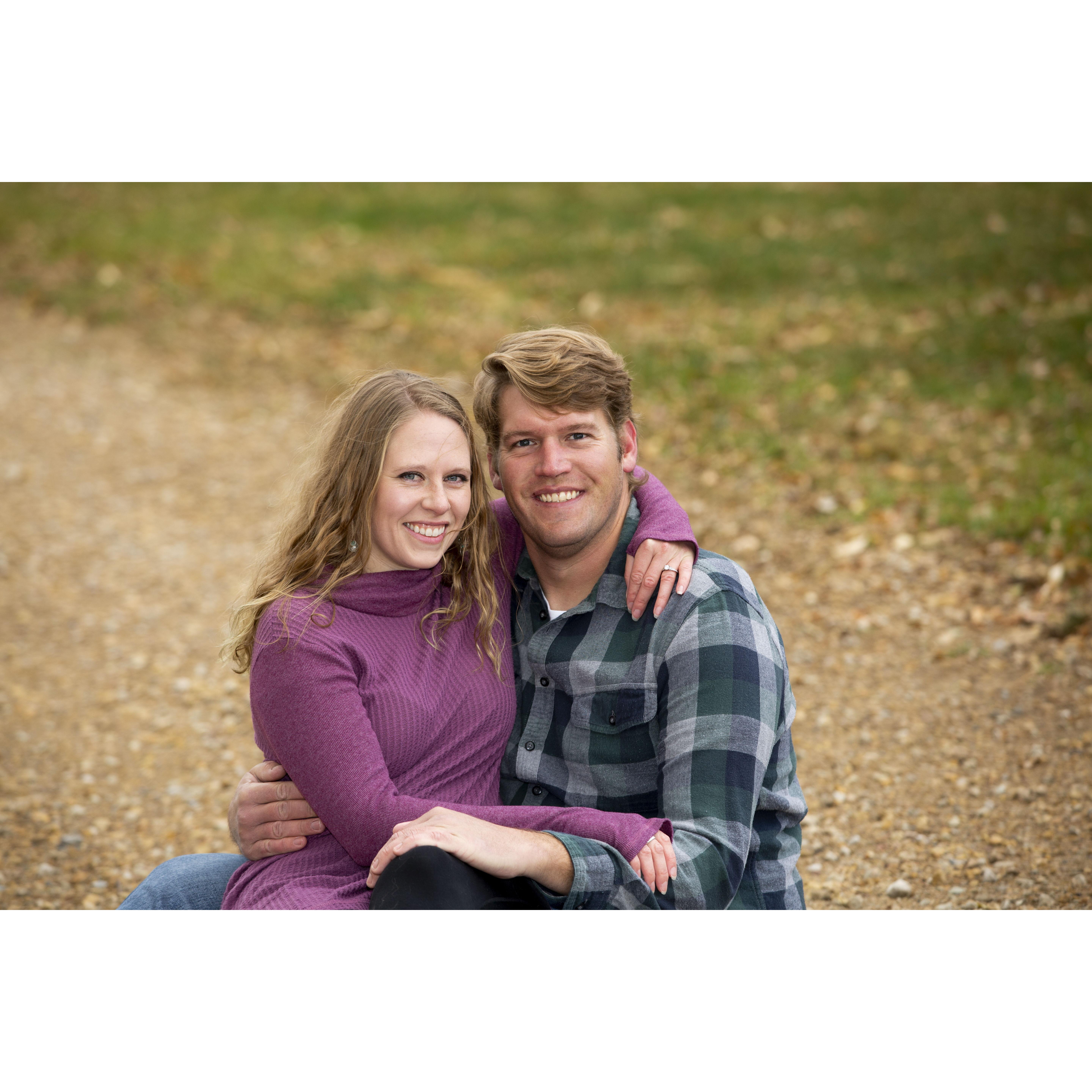 We're engaged!!