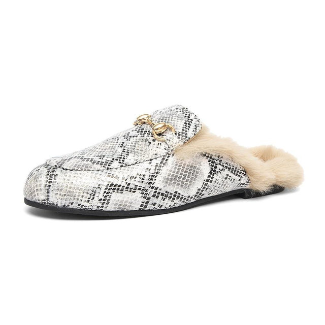 NEWBELLA Women's Faux Fur Lined Mule Slippers - Cozy Slip-On House Shoes with Round Toe, Warm Winter Indoor & Outdoor Shoes for Fall & Winter
