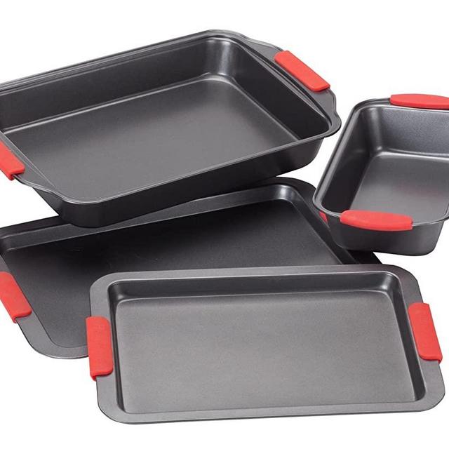 Cook's Essentials Baking Set with Red Silicone Handle by HSK