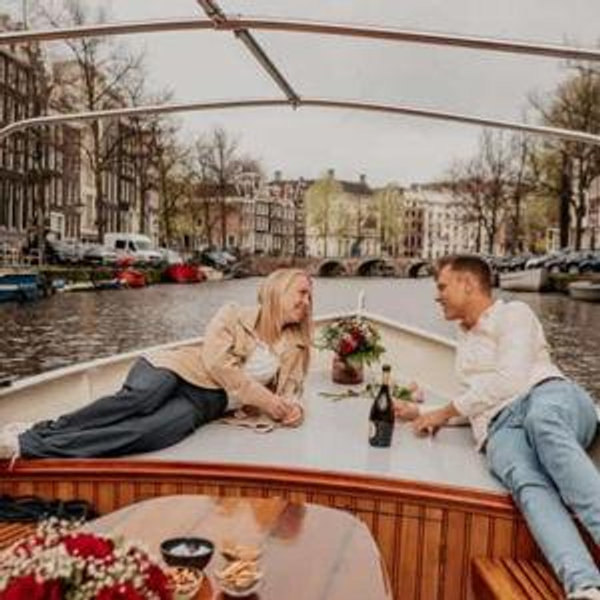 Amsterdam - Romantic private canal tour