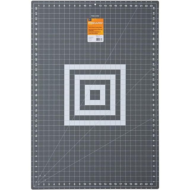 Fiskars 12-83727097J Self Healing Rotary Cutting Mat, 24x36 Inch,Grey