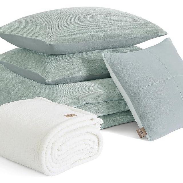 UGG 32536 Remina Full-Queen 5-Piece Comforter Set Luxurious Comforter and Two Shams with 18 x 18-inch Decorative Throw Pillow and 50 x 60-inch Throw Blanket, Full/Queen, Clear Creek