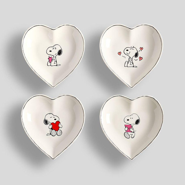 Peanuts Snoopy™ Hearts Stoneware Appetizer Plates, Set of 4