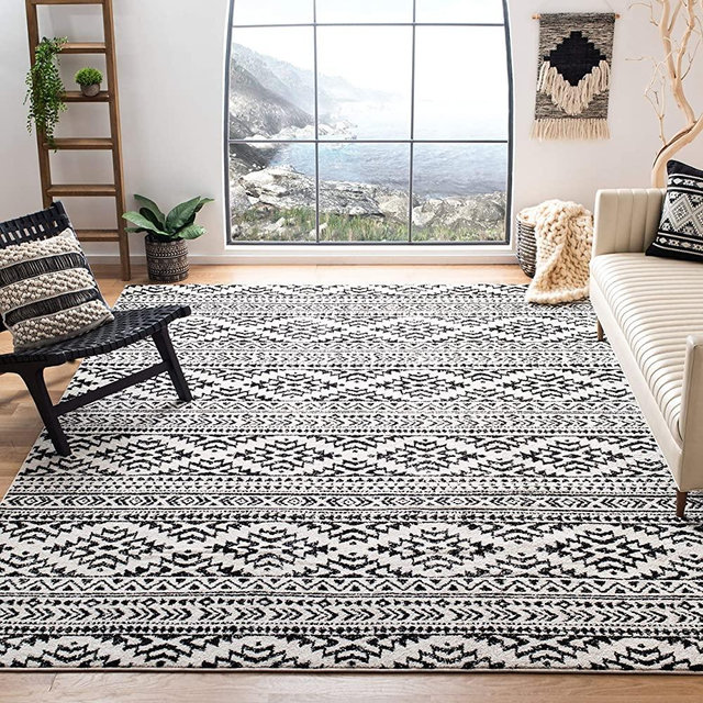 Safavieh Tulum Collection TUL272B Moroccan Boho Tribal Non-Shedding Stain Resistant Living Room Bedroom Area Rug, 8' x 10', Ivory / Black