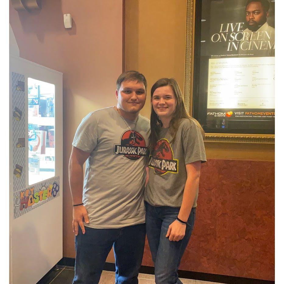 Jurassic World Dominion premier with matching outfits