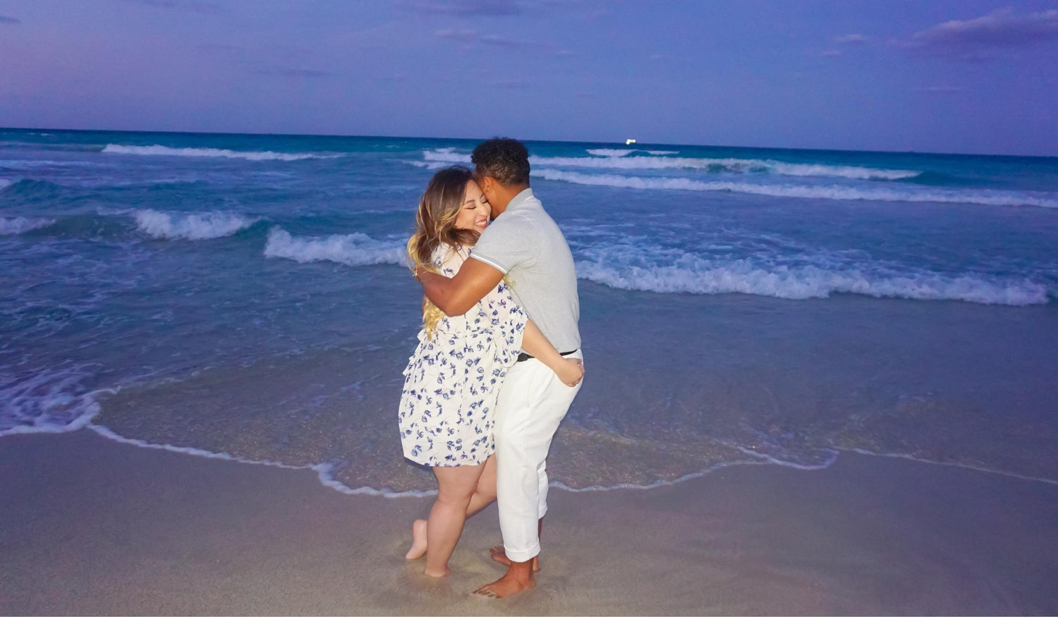 The Wedding Website of Roxana Alban and Dyllon Donalson