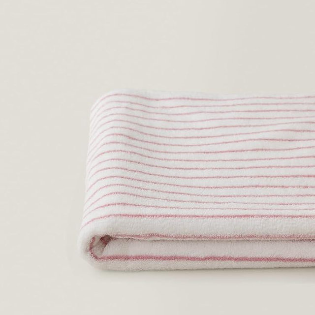 WENSHUO Soft Powdered Toffee-Striped Pure Cotton Hand Towel,100% Combed Cotton,Luxury Towel,Super Absorbent(Pack of 1) (29.53" L × 13.39" W)