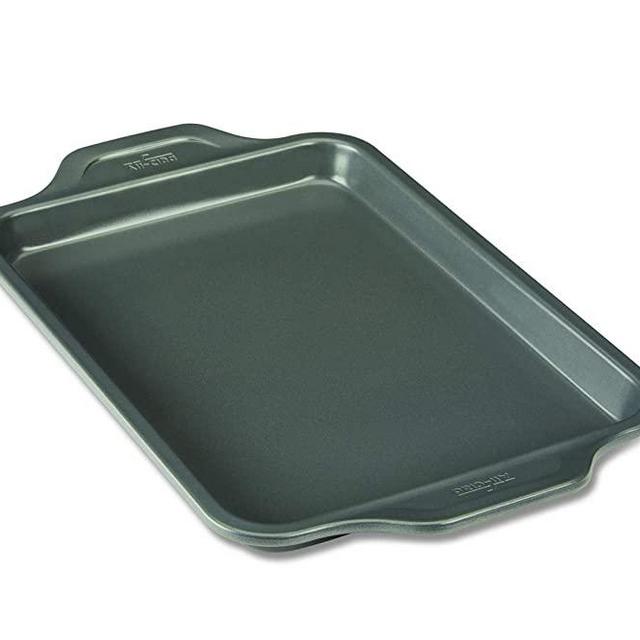 All-Clad Pro-Release bakeware sheet, 12.75 In x 8.75 In x 1 In, Grey