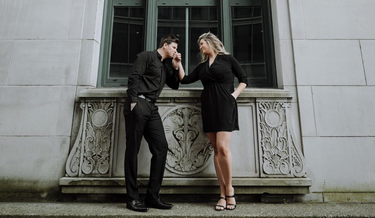 The Wedding Website of Jennifer Moffett and Darren Izzard