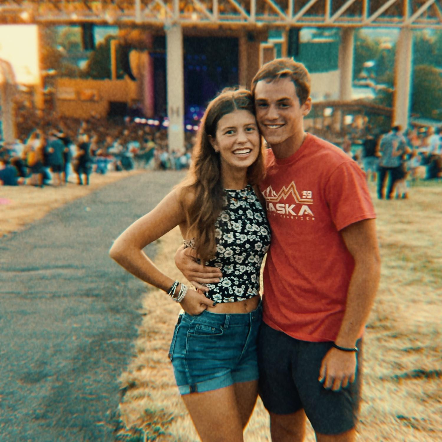 Hall and Oates 8/21/2021
