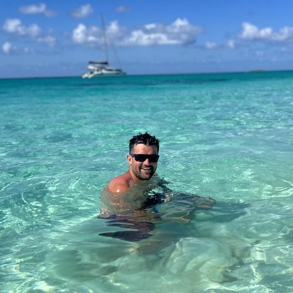 Honeymoon snorkel for our scuba guy🩵