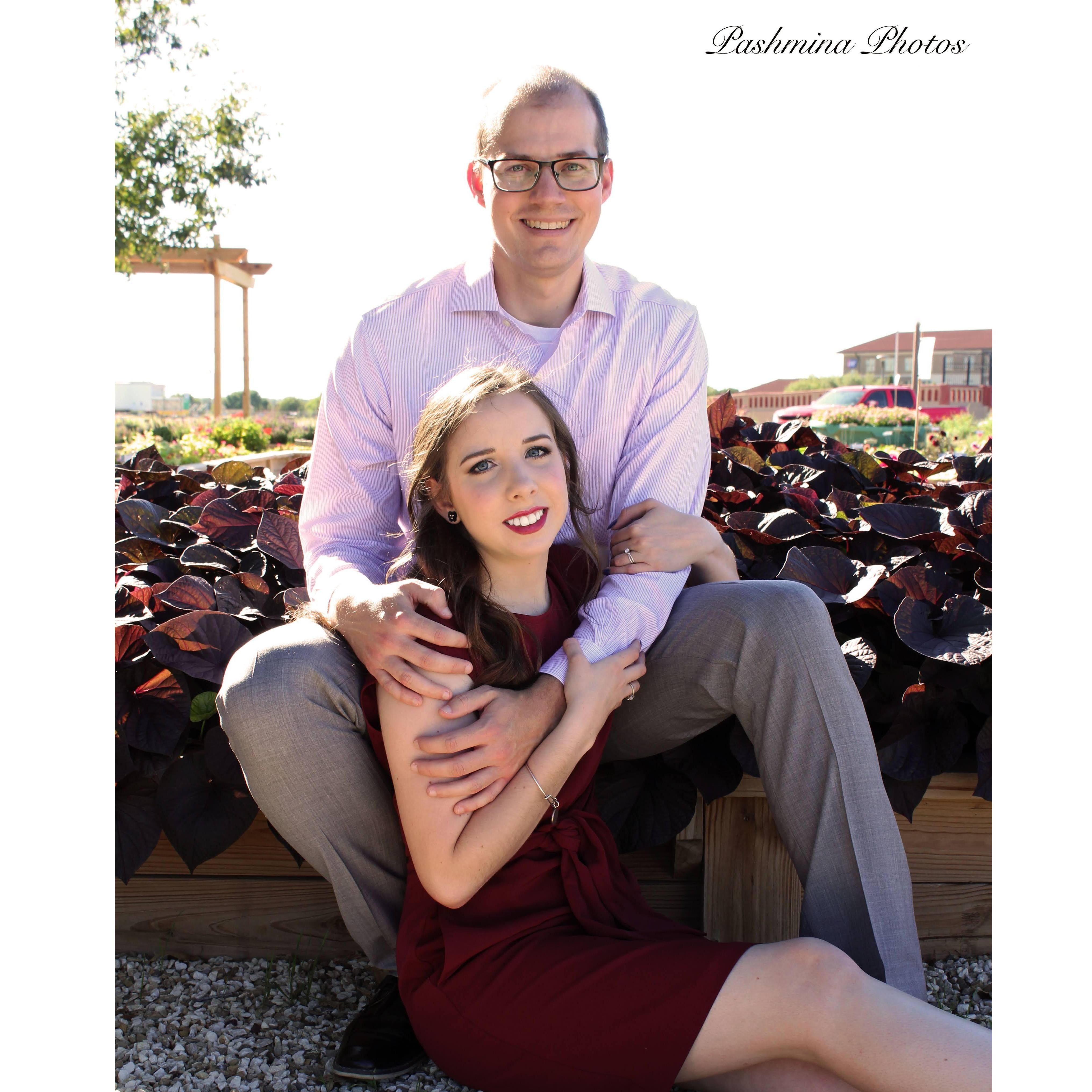 Engagement Photos by Pashmina Photos