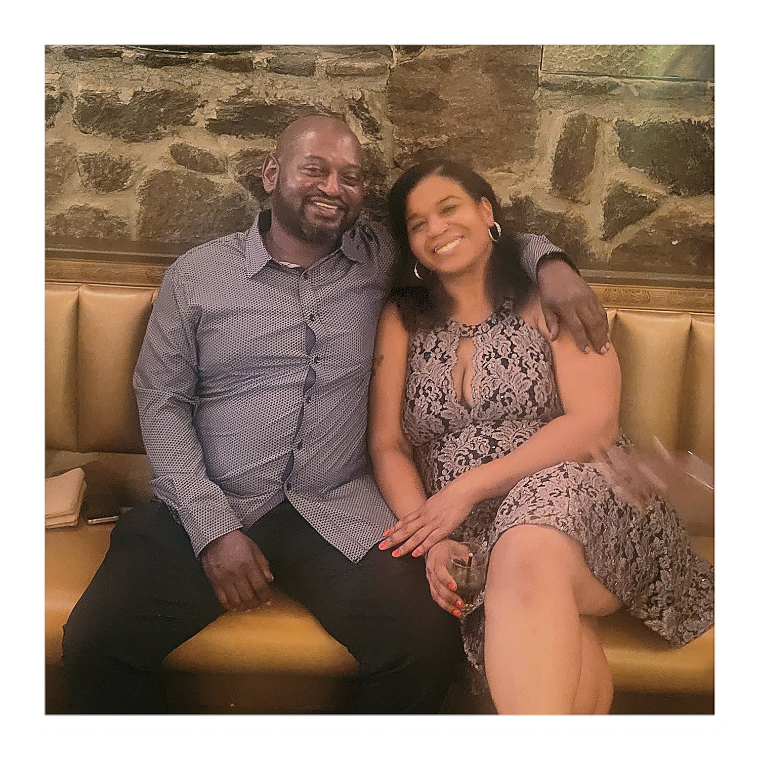 The Wedding Website of Shanika Eakins and Aaron Sydnor Jr.