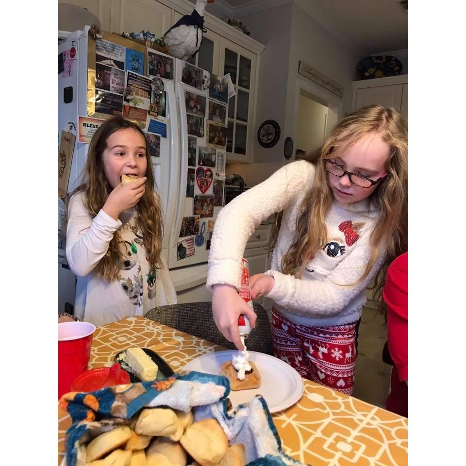 Ashlyn & Kaitlyn