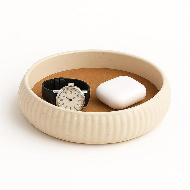 Ceramic Key Bowl – Elegant Entryway Bowl for Keys, Stylish Key Holder for Table, Counter, or Entryway, Key Basket Decorative Home Decor Organizer (Cream)
