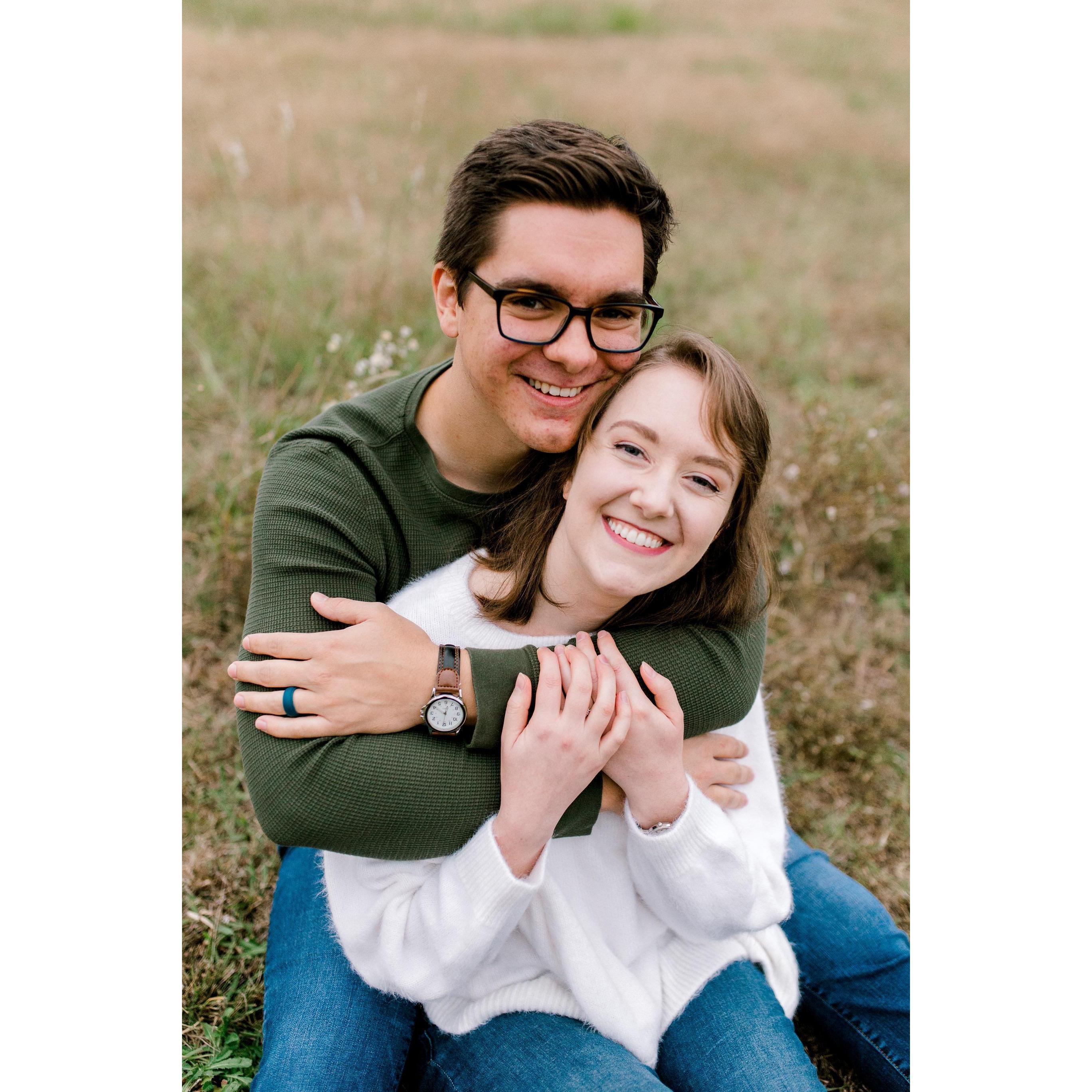 Engagement Photos taken by Rachel Gilster in November 2020.