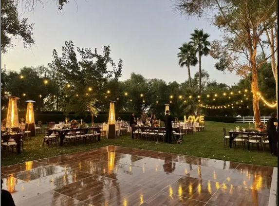 The Wedding Website of Chloe Rickman and Jeremy Jiskra
