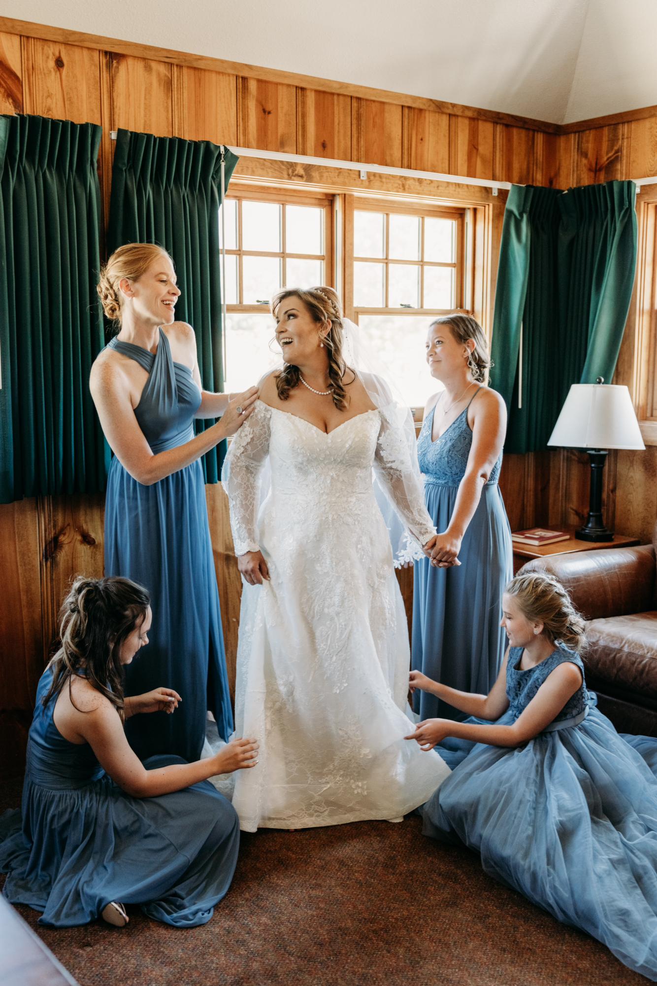 Before ceremony 📸 credit: Emily Gordon Photography