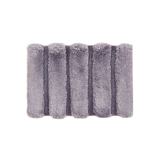 Madison Park Tufted Pearl Channel 21" x 34" Rug