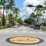 5th Avenue Shopping Naples Florida