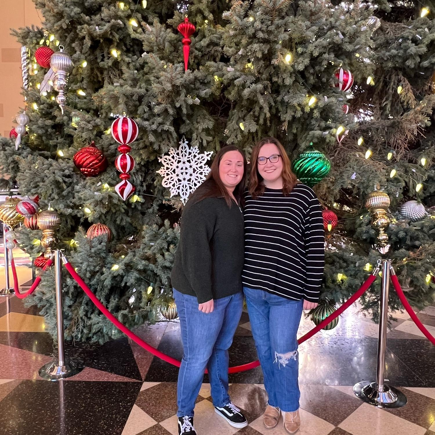 Sydney surprised Lindsey with a Christmas themed date day full of activities including The Durham Museum in Omaha.