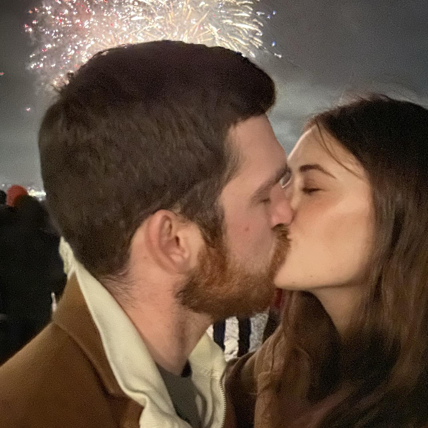 Ringing in 2023 with a kiss!
