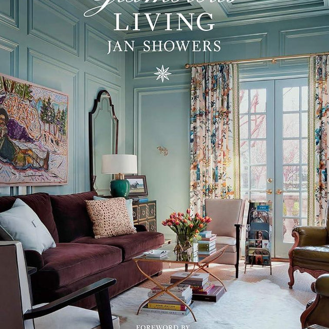 Glamorous Living: Inside America’s Most Luxurious Homes