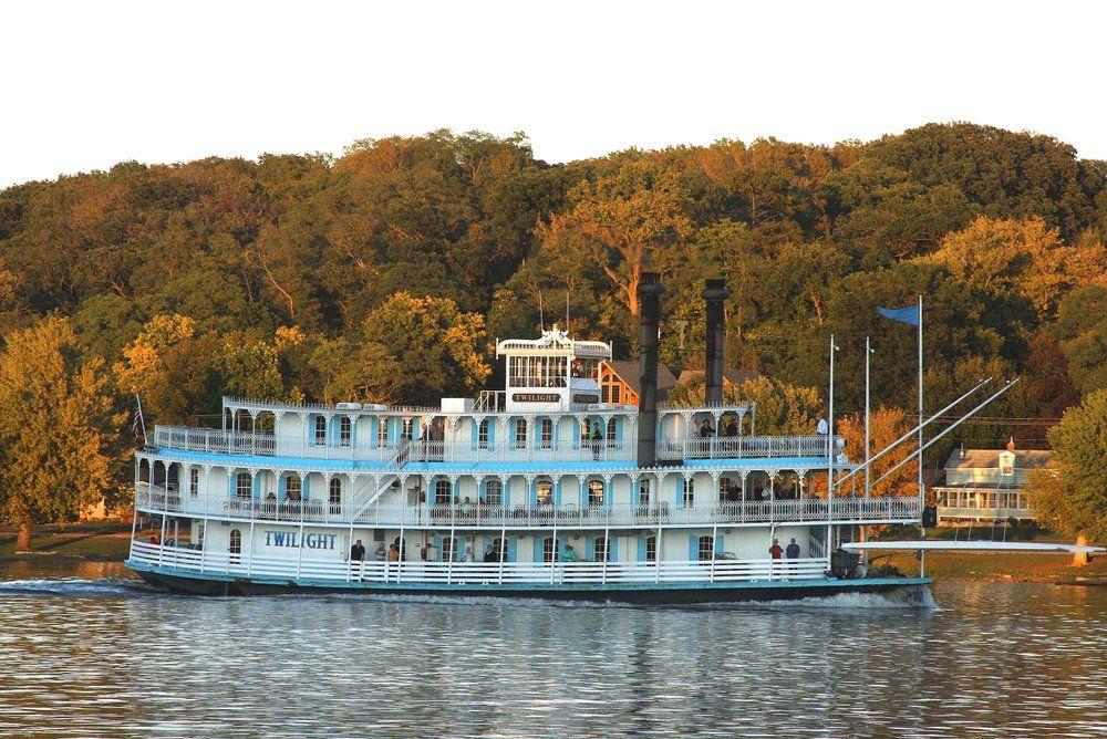 The Wedding Website of Autumn Herring and Jacob Mikulecky