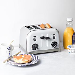Moon Grey Classic 4-Slice Toaster