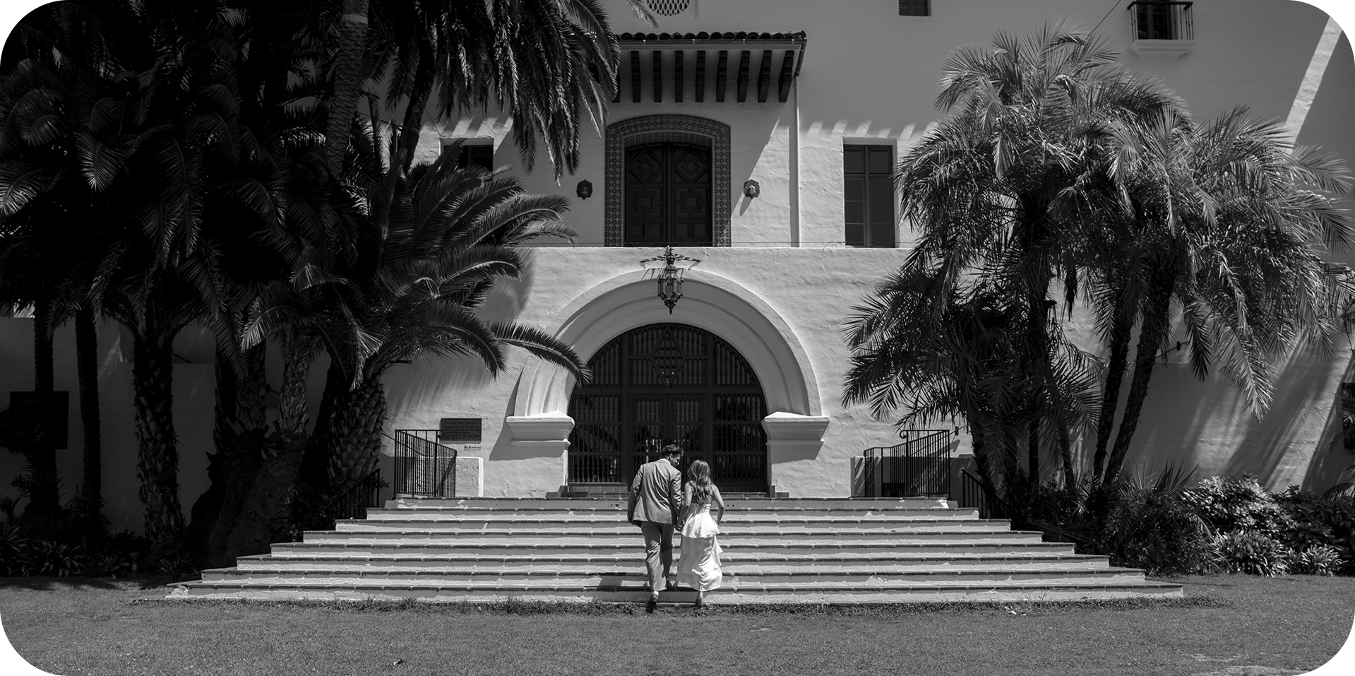 The Wedding Website of Isabella Larson and Ryan Goeglein