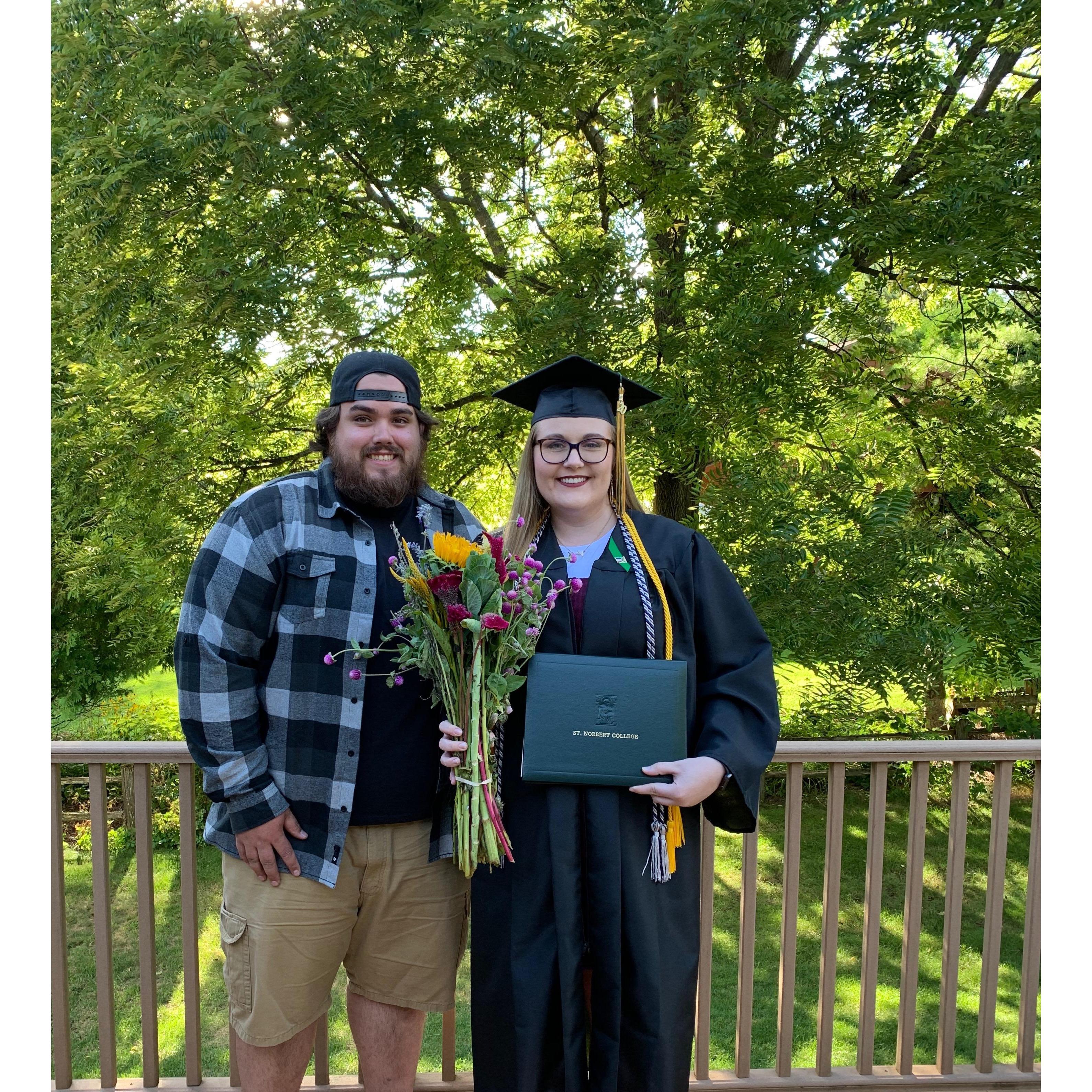 Brittny's (PowerPoint) Graduation day!