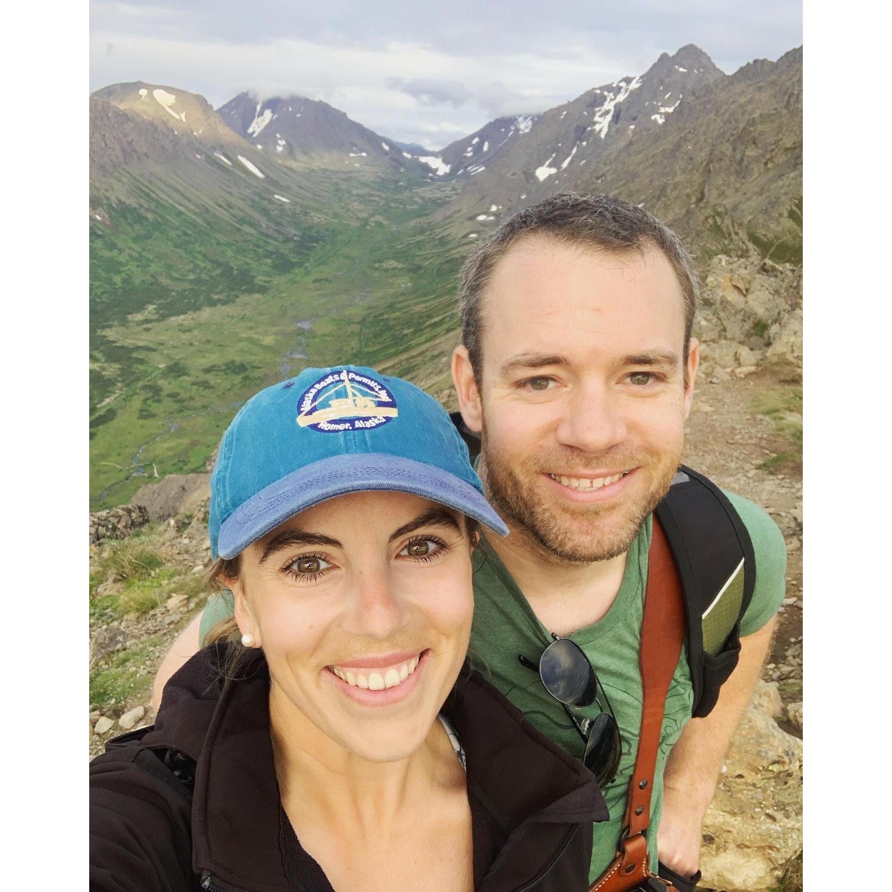 Hiking 2020: Introduction to Kyler's COVID hair-do courtesy of Chelsea.