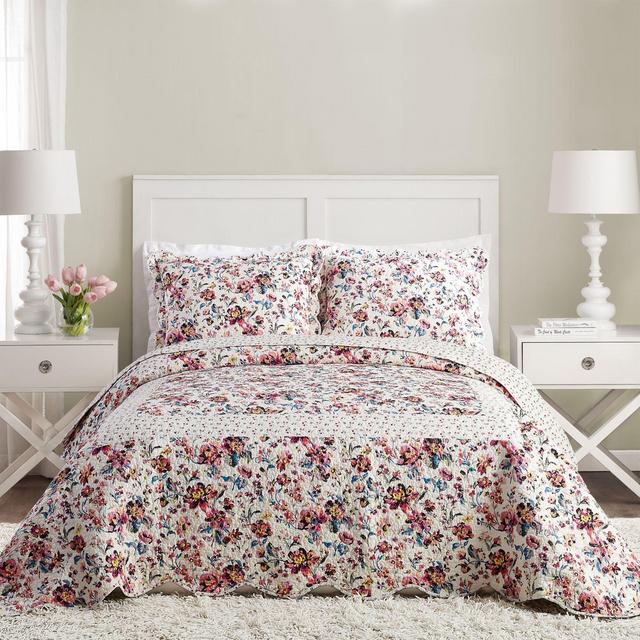 Vera Bradley® Indiana Rose King Reversible Bedspread in Pink